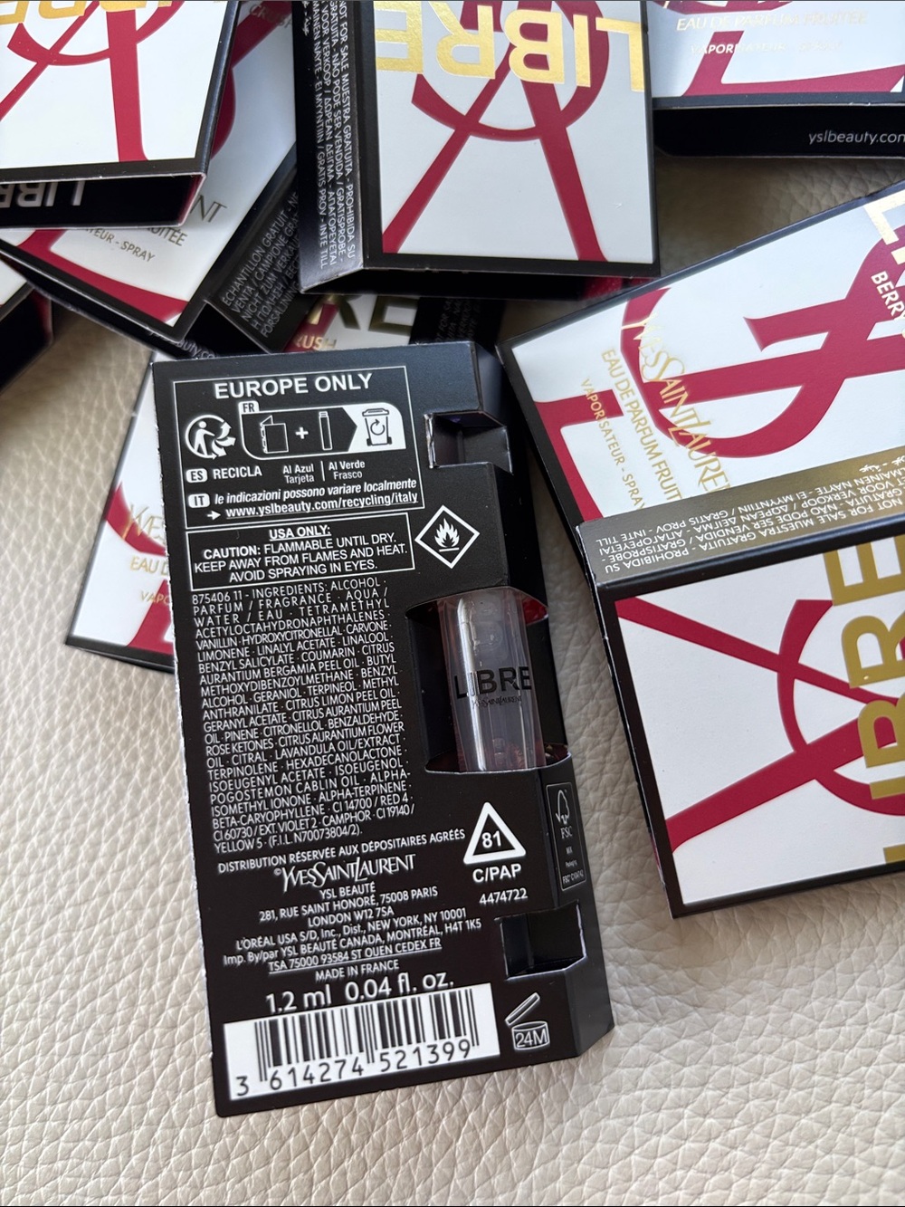 Yves Saint Laurent Libre Eau de Parfum Berry Crush - (25 samples ) - Picture 3 of 3
